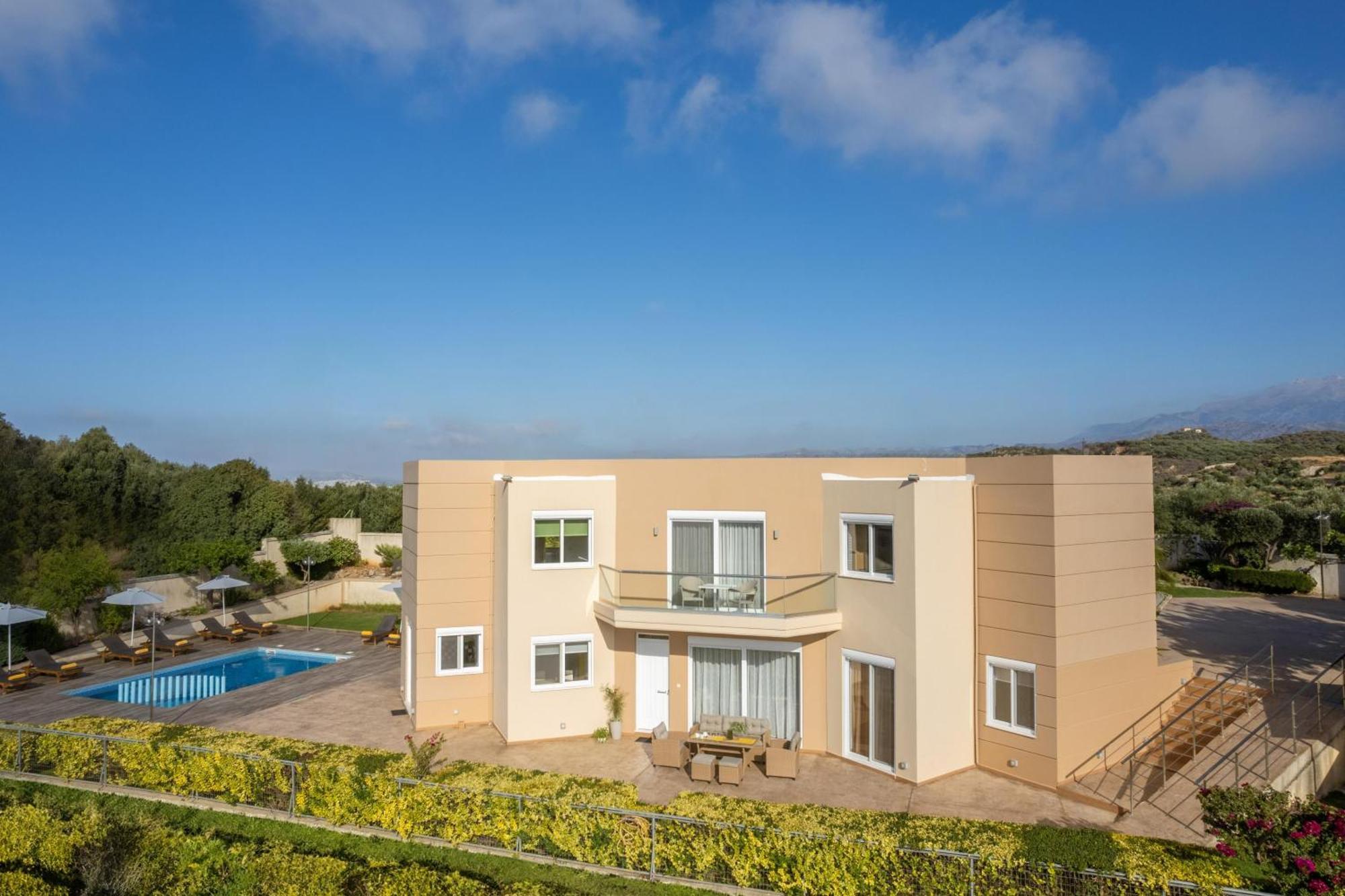 Villa Ariella With Sea View Agia Marina Exteriör bild
