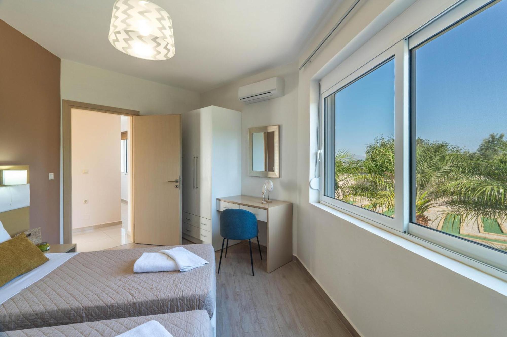Villa Ariella With Sea View Agia Marina Exteriör bild