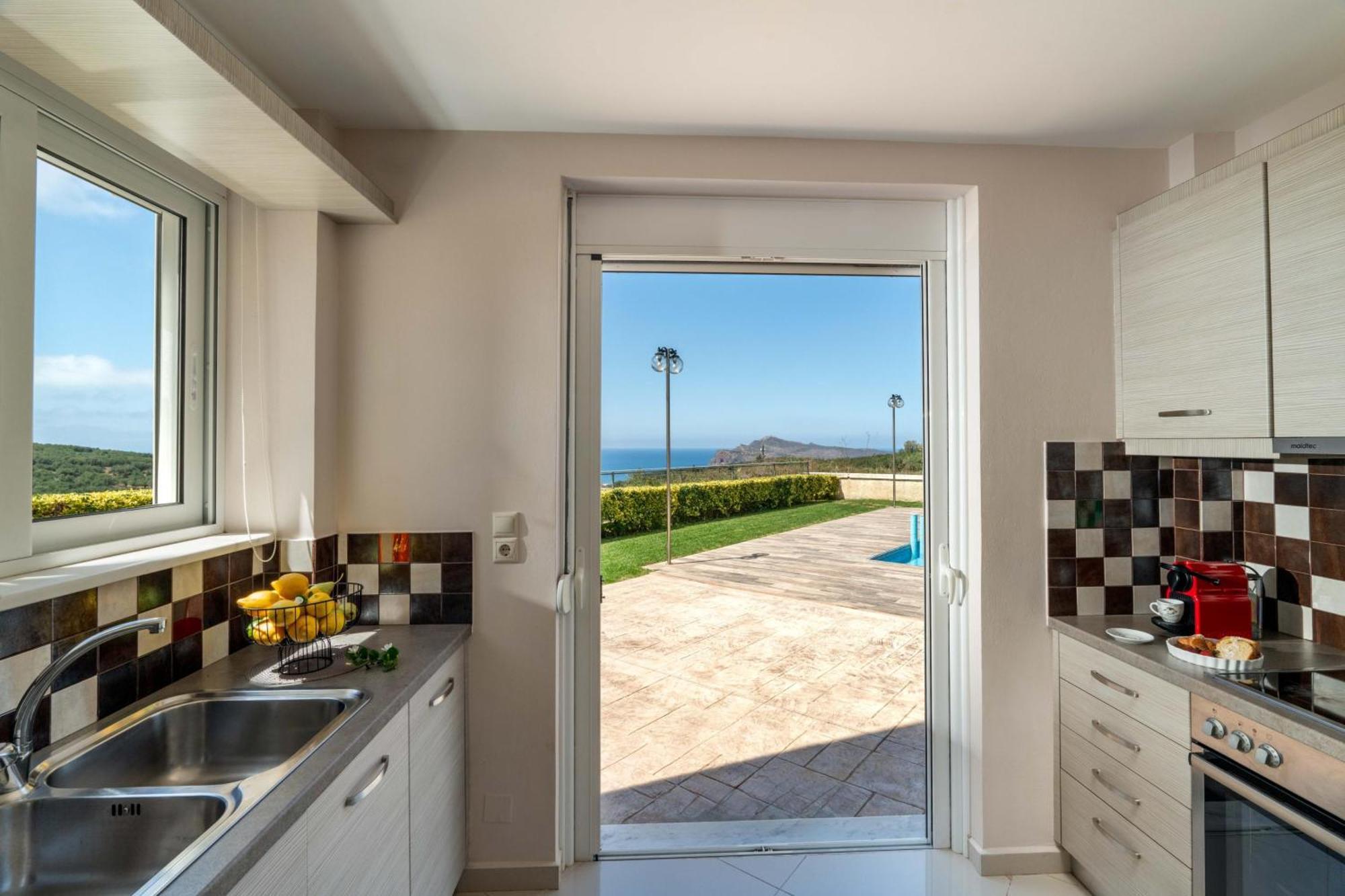 Villa Ariella With Sea View Agia Marina Exteriör bild