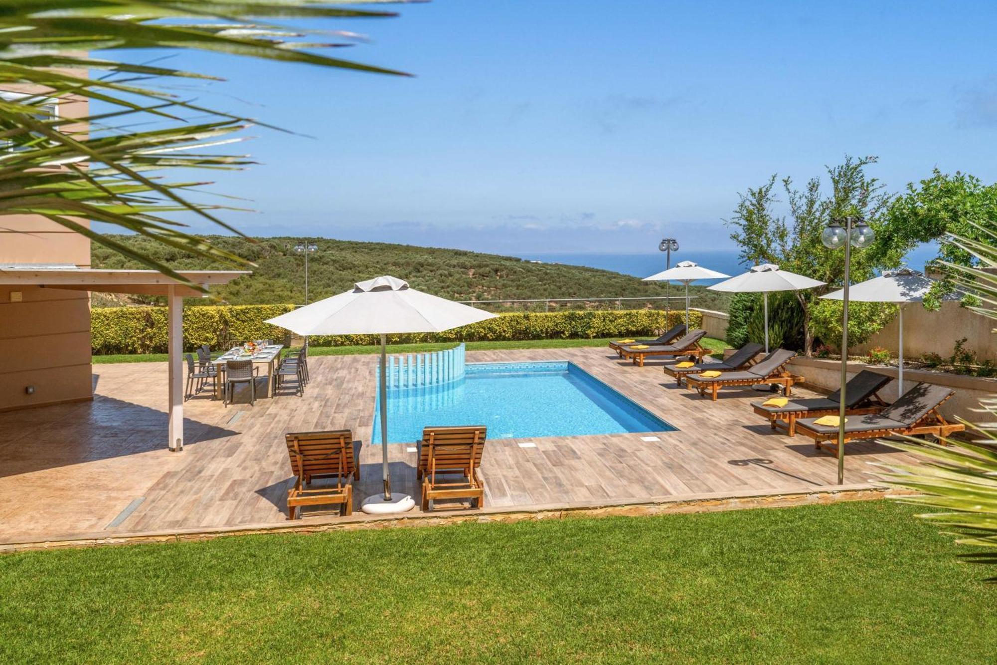 Villa Ariella With Sea View Agia Marina Exteriör bild