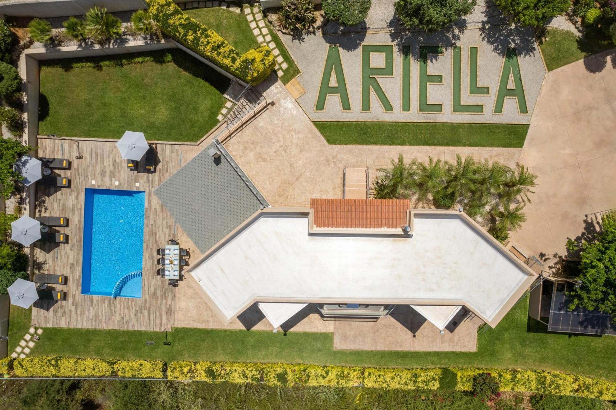 Villa Ariella With Sea View Agia Marina Exteriör bild