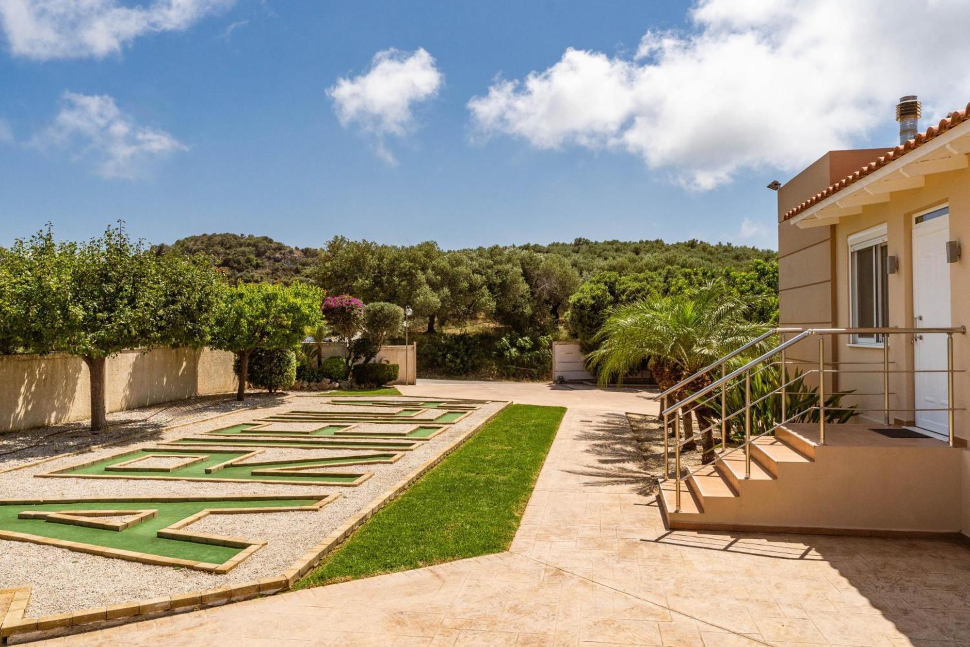 Villa Ariella With Sea View Agia Marina Exteriör bild